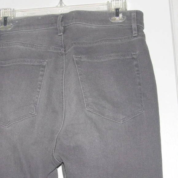 LOFT High Waist Flare Crop Gray Frayed Jeans Size 8 - Picture 4 of 8